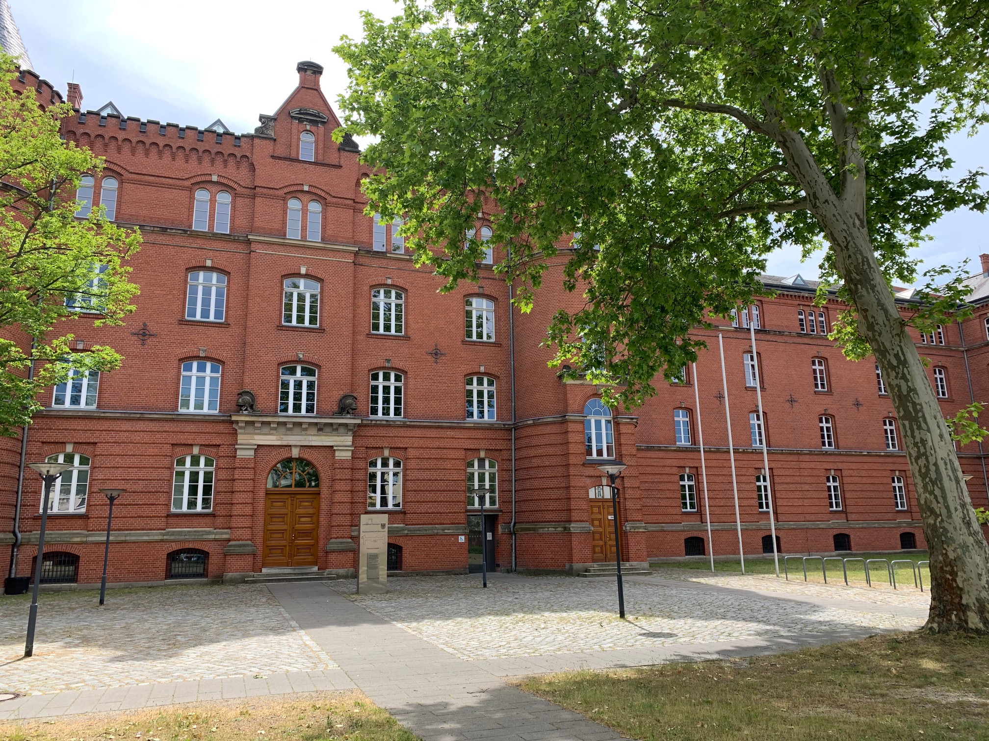 Ansicht des Dienstgebäudes der Staatsanwaltschaft Neuruppin