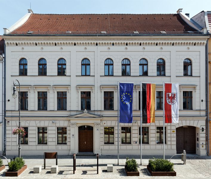 Außenansicht des Dienstgebäudes der Generalstaatsanwaltschaft Brandenburg