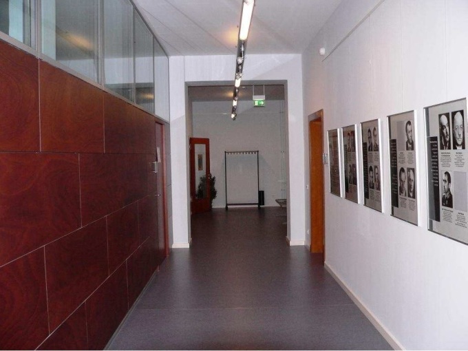 Innenansichten des Dienstgebäudes - Hinterhaus erstes Obergeschoss